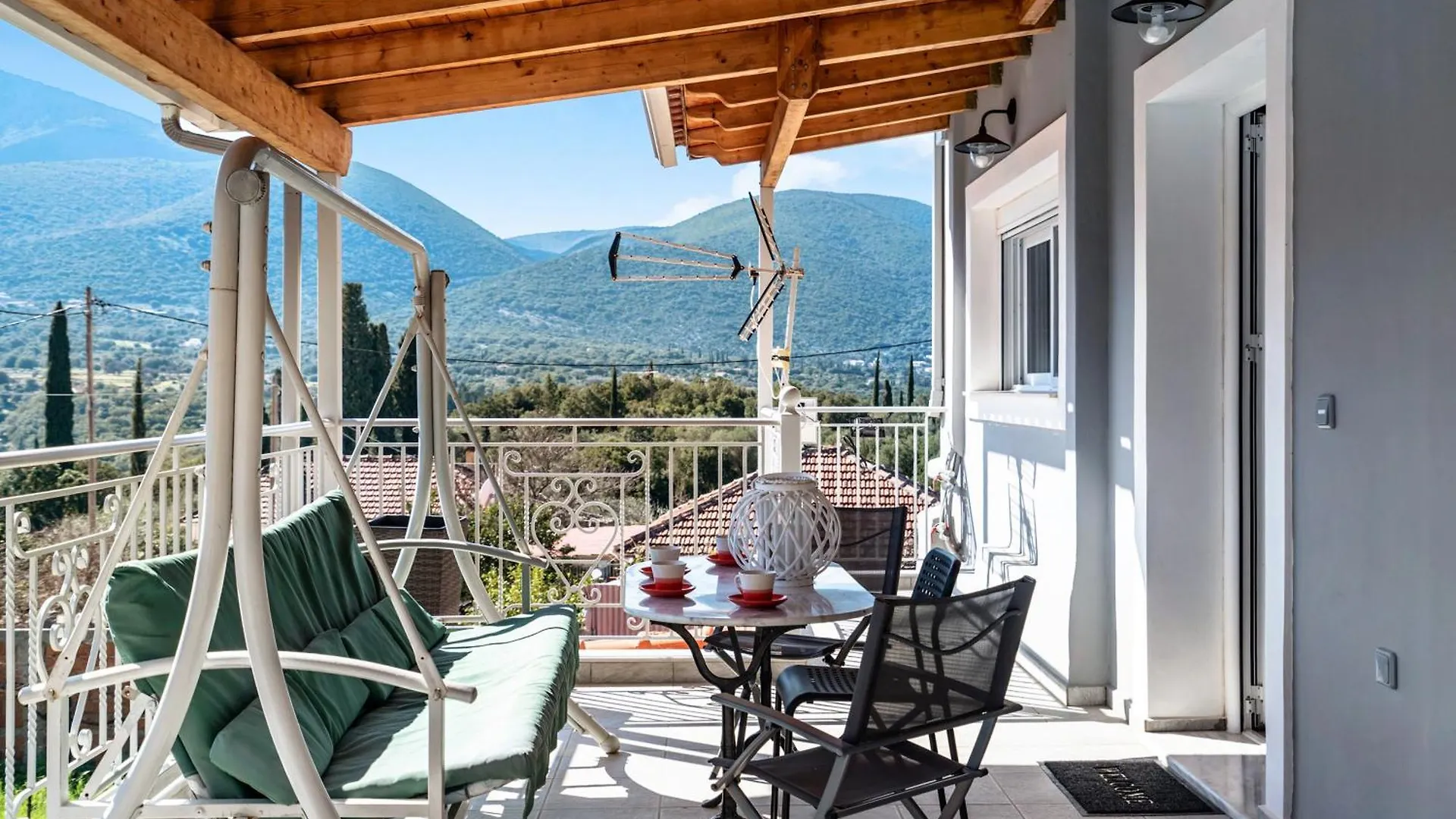 J And D House Kefalonia Grizata