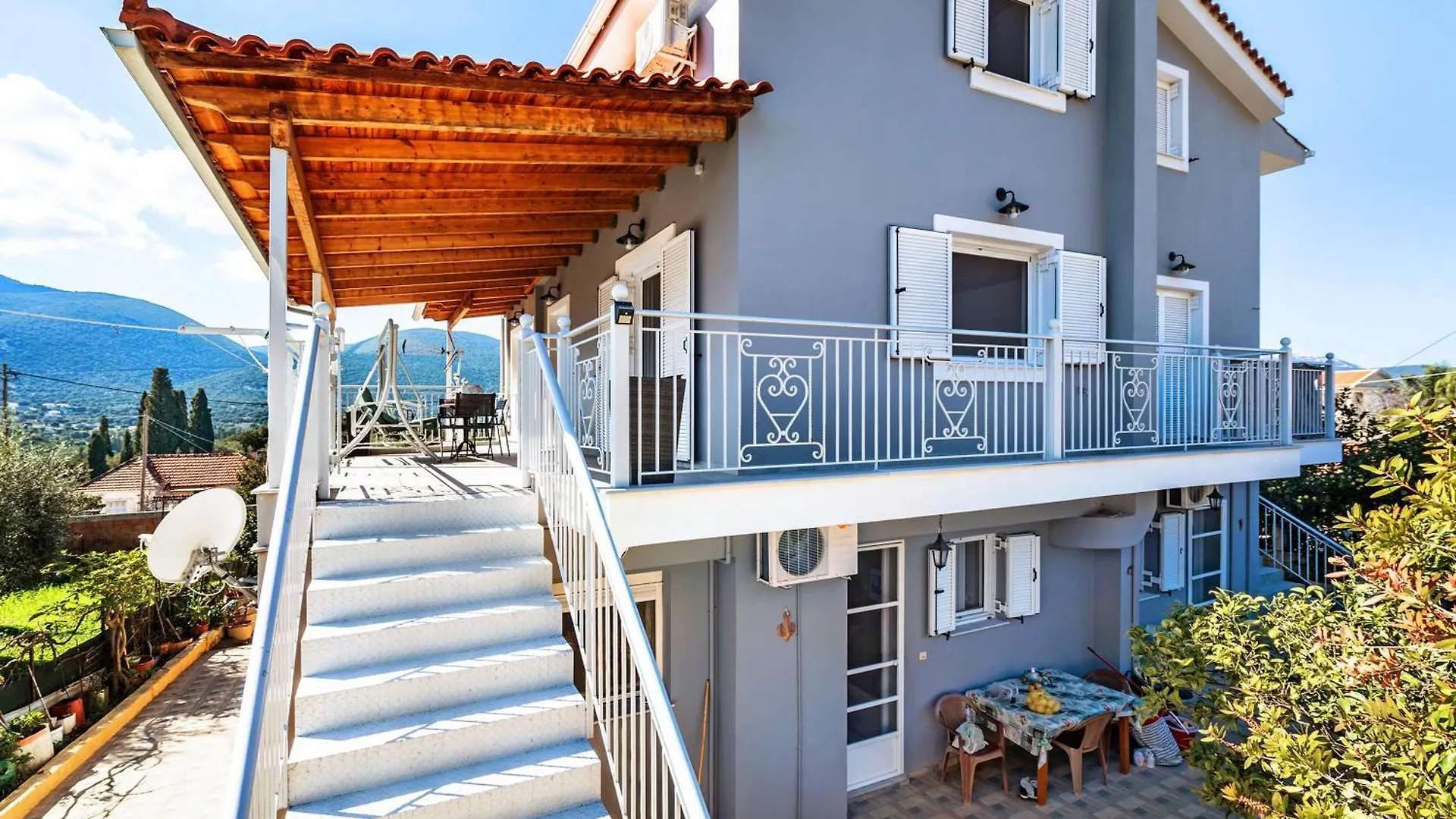 J And D House Kefalonia Grizata